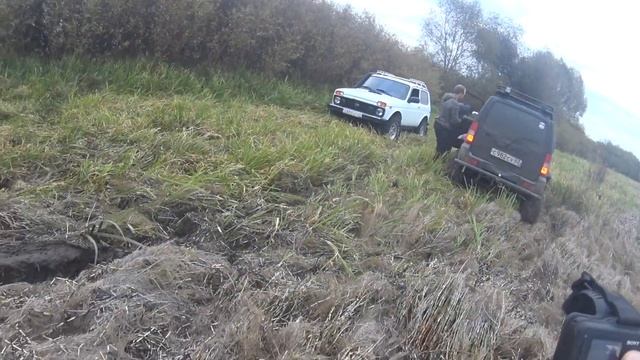 Застрянь сам и засади другого =) смотреть онлайн