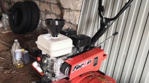 Течёт бензин из крышки бензобака мотоблока?