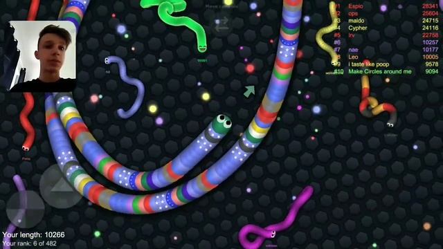 Я стал топ-1 в игре Slither.io играя против ботов!?? смотреть онлайн