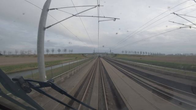 Train Cab Ride NL / HSL / Amsterdam - Rotterdam - Eindhoven / TRAXX Intercity / March 2020 смотреть онлайн