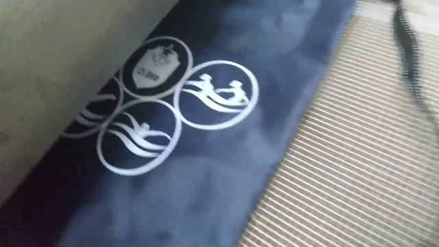 Трафаретная печать сольвентом на карусели полуавтомате. Комментарии в конце. смотреть онлайн