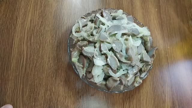 КУРИНЫЕ ЖЕЛУДКИ по-корейски.?/Пупки./ Куриные Пупки смотреть онлайн