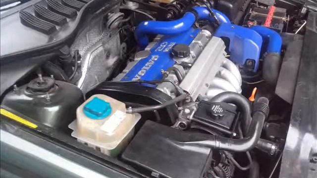 VOLVO 850R смотреть онлайн
