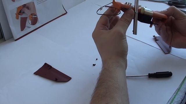 ЗИС 110 1/8 | DeAgostini | Выпуск 91 установка Накладок в ногах водителя и пассажира. смотреть онлайн