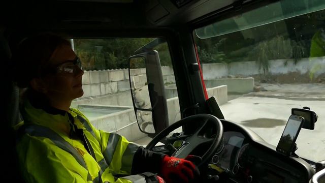 Arbeitssicherheit wird ernst genommen bei Thomas Beton смотреть онлайн