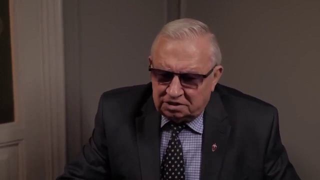 Борис Ратников - О роли материнства и отцовства смотреть онлайн