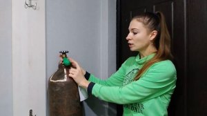 ВСЕ ПРО ГЕЛИЙ ДЛЯ АЭРОДИЗАЙНА. ЦЕНА, ПЛЮСЫ, МИНУСЫ. СКОЛЬКО ШАРОВ МОЖНО НАКАЧАТЬ БАЛЛОНОМ 40 ЛИТРОВ