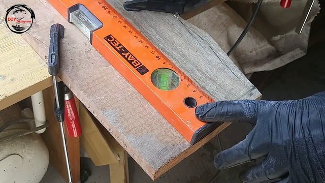 PASLI VİDADAN DÖVME BIÇAK YAPIMI !! - SAMURAY SAKS BIÇAĞI ( Eğlenceli Videolar ) смотреть онлайн