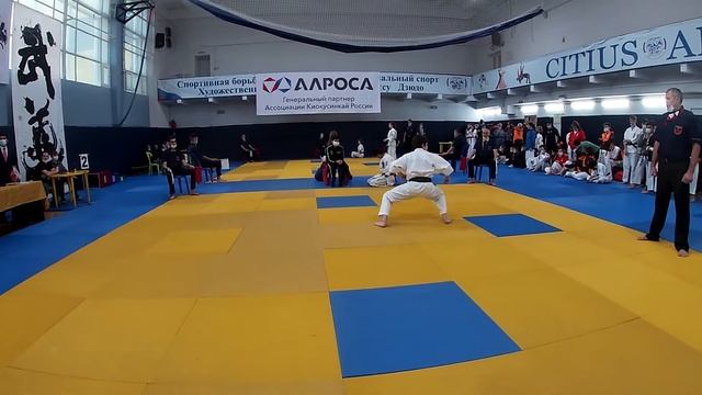 Дмитрий Екимов-Свириденко участник чемпионата в категории КАТА смотреть онлайн