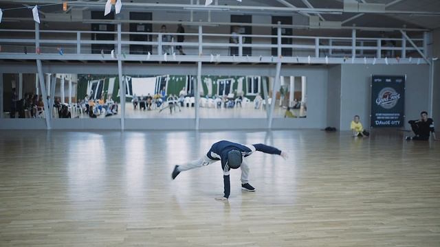 ТАНЦЫ // Максим - Брейк Данс - Лагерь Good Foot 2017 смотреть онлайн