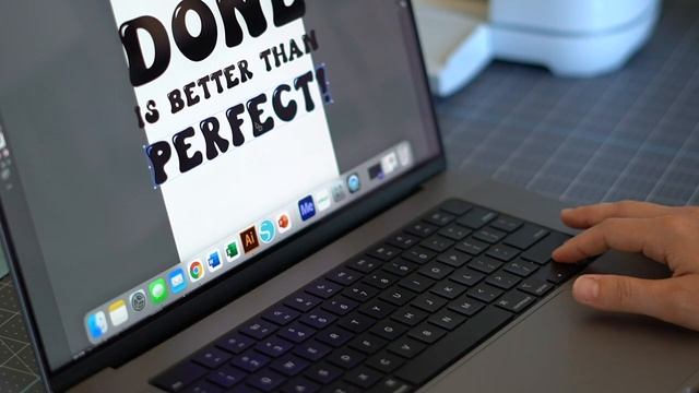 Easiest and Quickest Way to Curve Text to Get That Trendy Wavy Look! смотреть онлайн