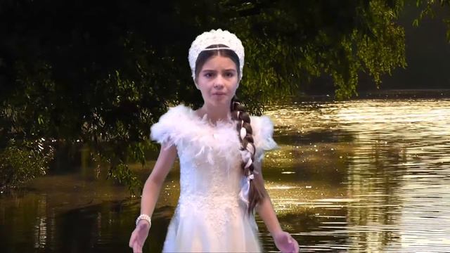 С. Есенинин Лебёдушка исполняет Софья Брехова 11 лет смотреть онлайн