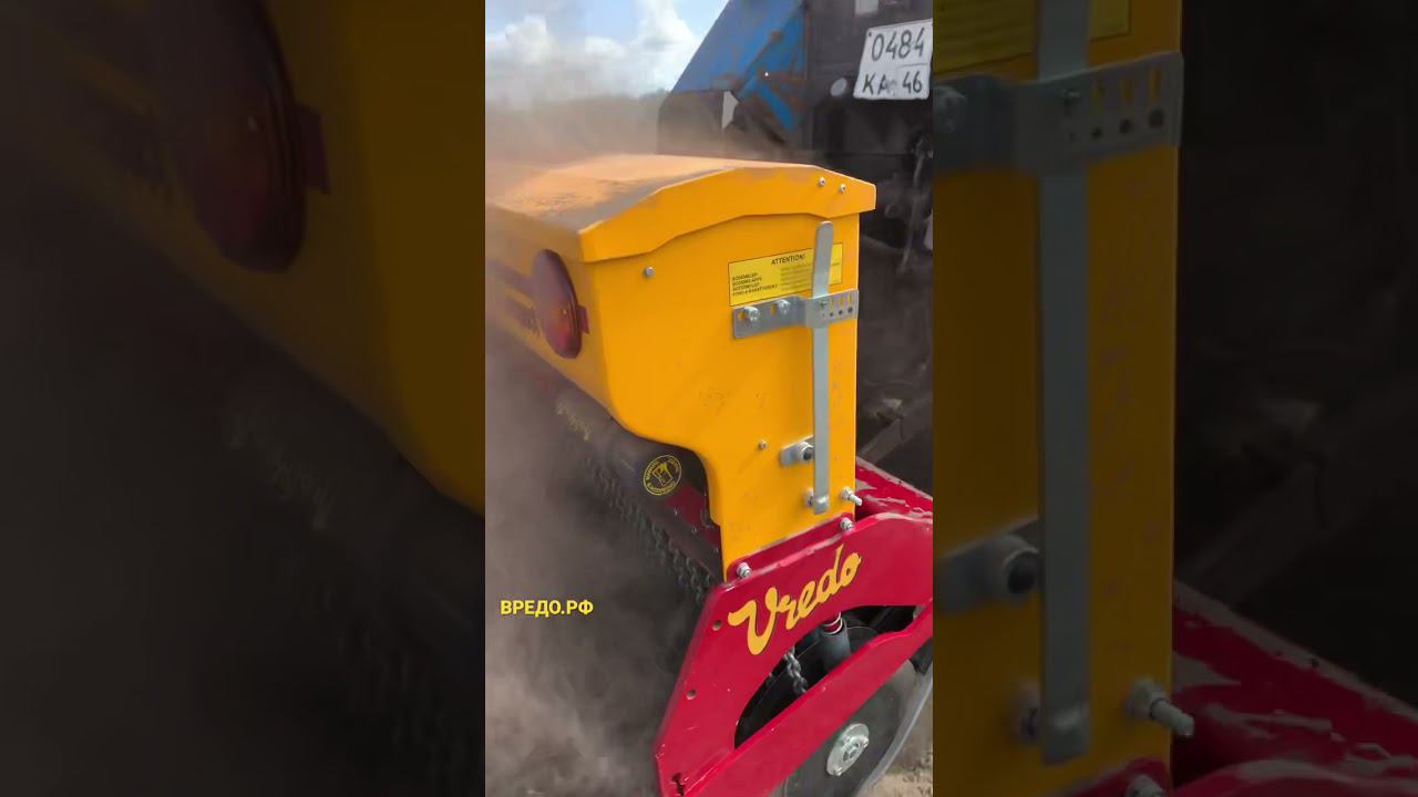 Vredo травяная сеялка с МТЗ 82 смотреть онлайн