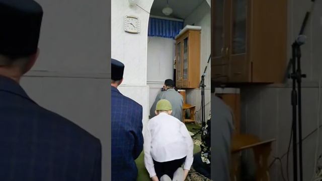 Зикр таравих намаза в мечети села Токаево смотреть онлайн