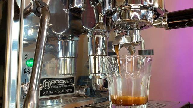 Rocket Appartamento Review - Should You Buy This Espresso Machine?