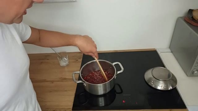 Вкусный торт от Коршуна. Вишня в шоколаде! смотреть онлайн