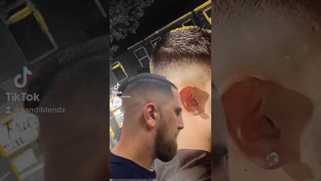 #fade #youtubeshorts #barber #viral #barberlife #faded #views #capcut #barbershop #funny #tutorial смотреть онлайн