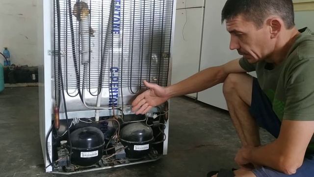 Холодильник Атлант. Не работает охлаждающее отделение. Как определить неисправность. смотреть онлайн