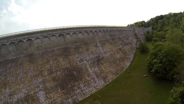 Flip FPV - Croton Gorge смотреть онлайн