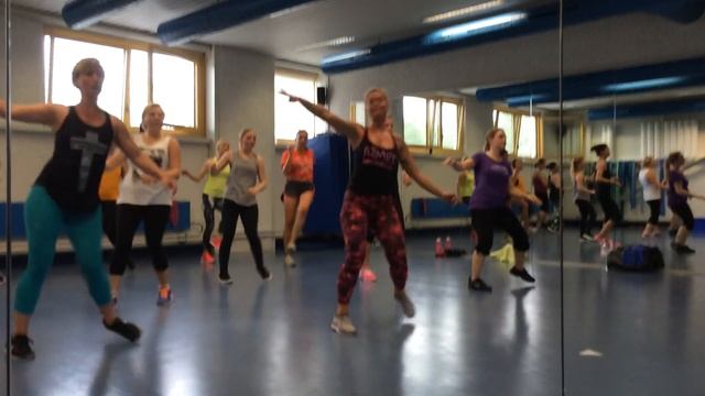 Get Lucky (Bachata) Dance Fitness by Tatiana Buckova смотреть онлайн