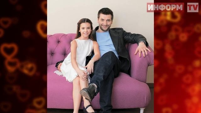ЕМУ 20, А ЕЙ - 40 | Как живет бывшая жена Устюгова - Янина Соколовская и как выглядит её молодой му смотреть онлайн