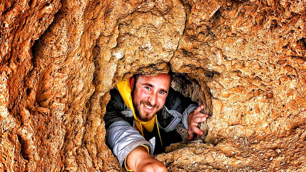 Крым АРПАТ - место от которого мороз по коже. КРЫМСКАЯ ШВЕЙЦАРИЯ. Озеро Панагия. Купаюсь в ВОДОПАДЕ. смотреть онлайн