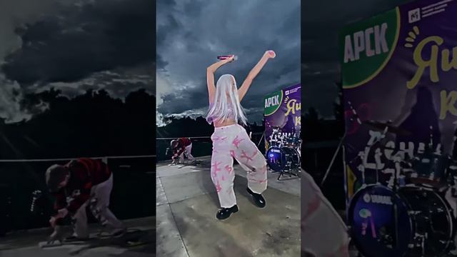 Любимая песня нашей band, а какую песню любишь ты?? #лэйна #дляменя смотреть онлайн