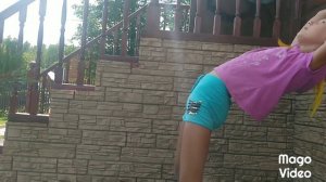 Как встать на мостик. С ног.