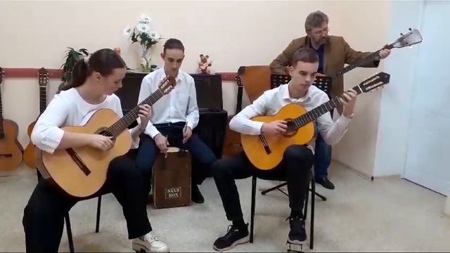 М. Минков "Старый рояль". смотреть онлайн