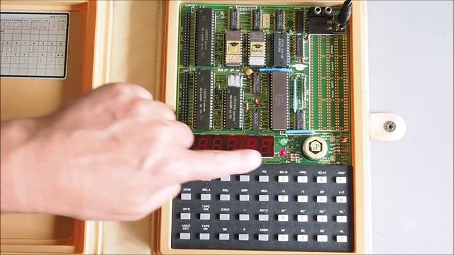 Micro Professor Z-80 Trainer MPF-1 - Part 1 смотреть онлайн