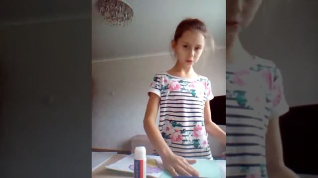 Делаем обложку на тетрадь своими руками смотреть онлайн