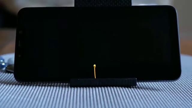 Pocophone F1 от Xiaomi. Полный обзор очень быстрого смартфона.