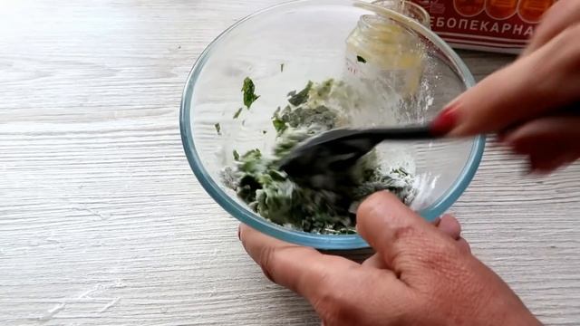 ЕСЛИ на ПЯТКАХ глубокие трещины - ВОТ КОПЕЕЧНОЕ СРЕДСТВО. ЛЕПЕШКИ от ТРЕЩИН на ПЯТКАХ смотреть онлайн