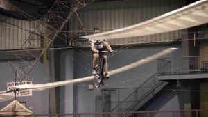 Первый в мире педальный вертолет!