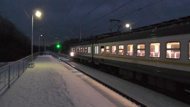 Электропоезд ЭД4М-0460 ЦППК платформа Сушкинская смотреть онлайн