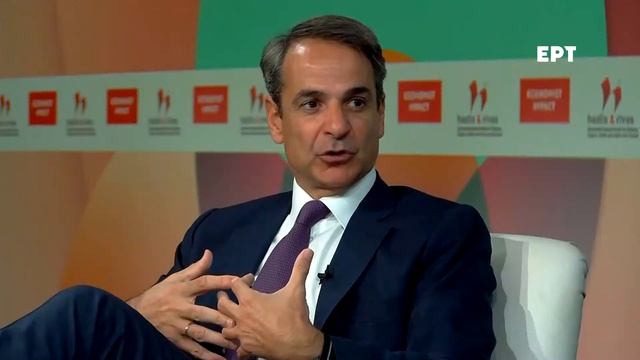PM Kyriakos Mitsotakis’ conversation with Francis Fukuyama at the Economist Government Roundtable смотреть онлайн