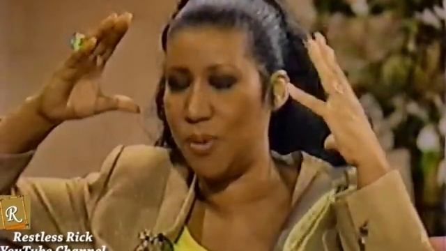 Aretha Franklin Rare 1990 Interview with Joan Rivers смотреть онлайн