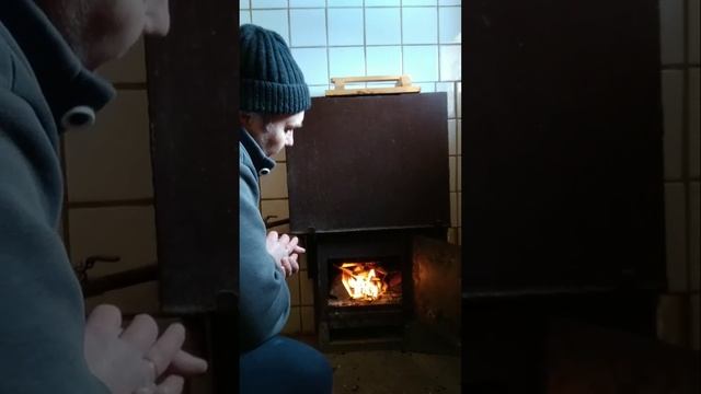 Растопка печи в бане смотреть онлайн
