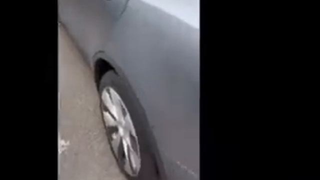 EV accident Tesla vs NIO смотреть онлайн