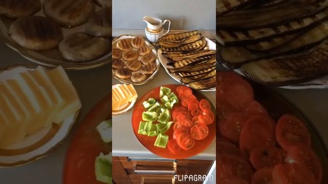 Грибы в баклажанах .Любимый рецепт от Ретро Кухни. Мультигриль Delonghi CGH1012D смотреть онлайн