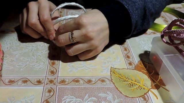 Как сделать коляску для куклы?МАСТЕР-КЛАСС.КОЛЯСКА ДЛЯ КУКЛЫ СВОИМИ РУКАМИ смотреть онлайн