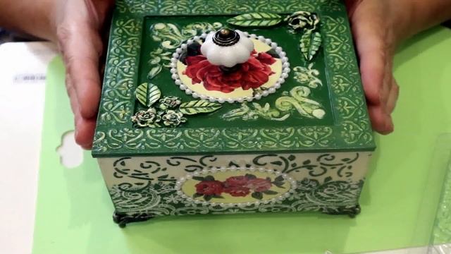 Как работать с переплетным картоном. Часть 11. Шкатулка "Fleur" готова. смотреть онлайн