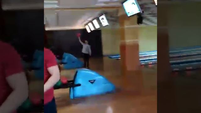 Командный боулинг Ethtrade Екатеринбург смотреть онлайн