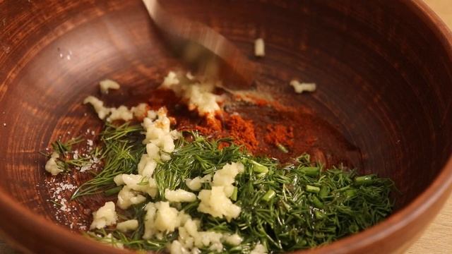 ~~Ідеальний рецепт САЛА.~~ Без росолу та варіння. Швидкий рецепт сала у спеціях.~~ смотреть онлайн