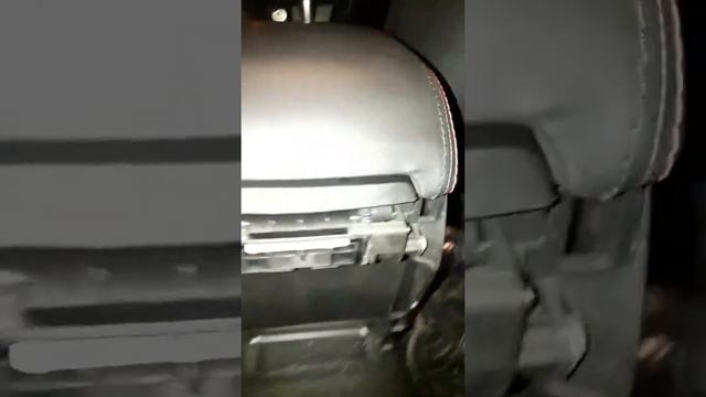 Мазда 6 ремонт кришки бардачка смотреть онлайн