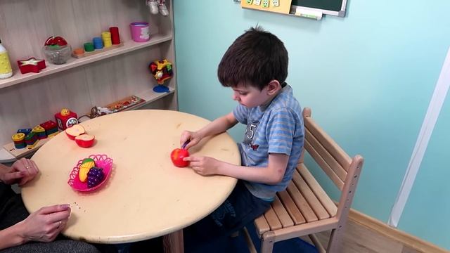 Развитие мелкой МОТОРИКИ // Развиваем РЕЧЬ // Аутизм // Умственная отсталость // Autism