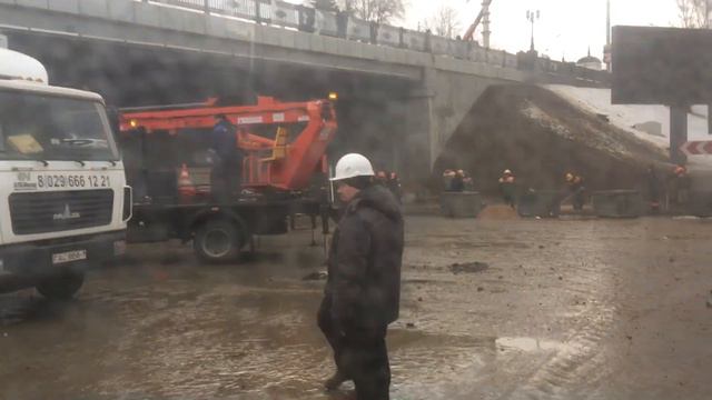 Мост на Немиге (ситуация на 09.02.2022) смотреть онлайн