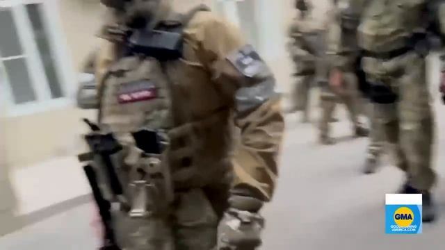 Thousands of mercenaries marched toward Moscow смотреть онлайн