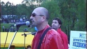 Здравствуй девушка ночь