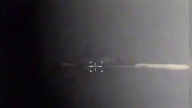 Министерство обороны России опубликовало видео сопровождения эсминца “Defender” в районе Крыма смотреть онлайн